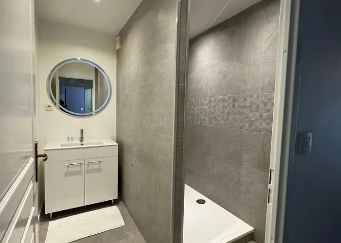 La Business Class - Standing - Tramway - Parking Appartement