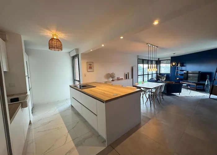 La Business Class - Standing - Tramway - Parking * Toulouse