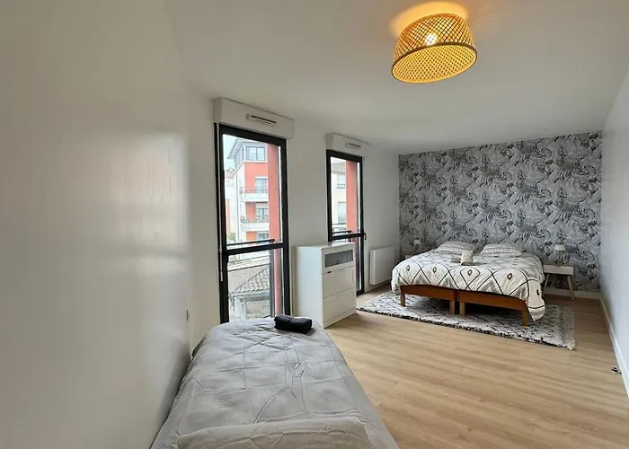 La Business Class - Standing - Tramway - Parking Toulouse